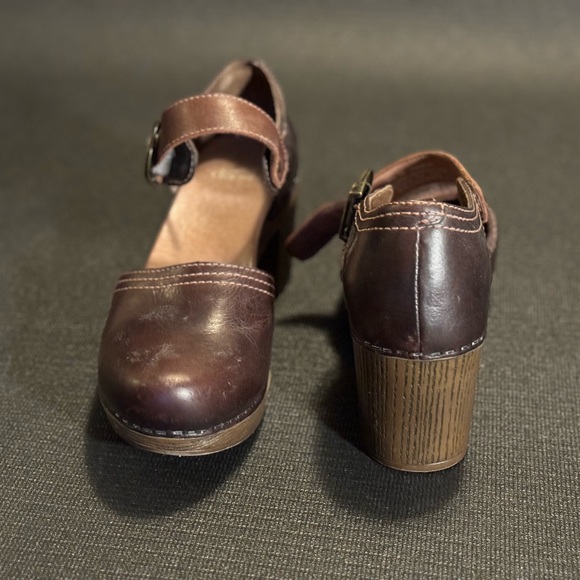 Dansko platform Mary Jane’s - Picture 2 of 3